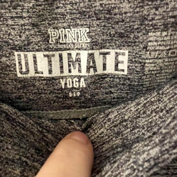 PINK Victoria's Secret Gray Leggings - Picture 2 of 3